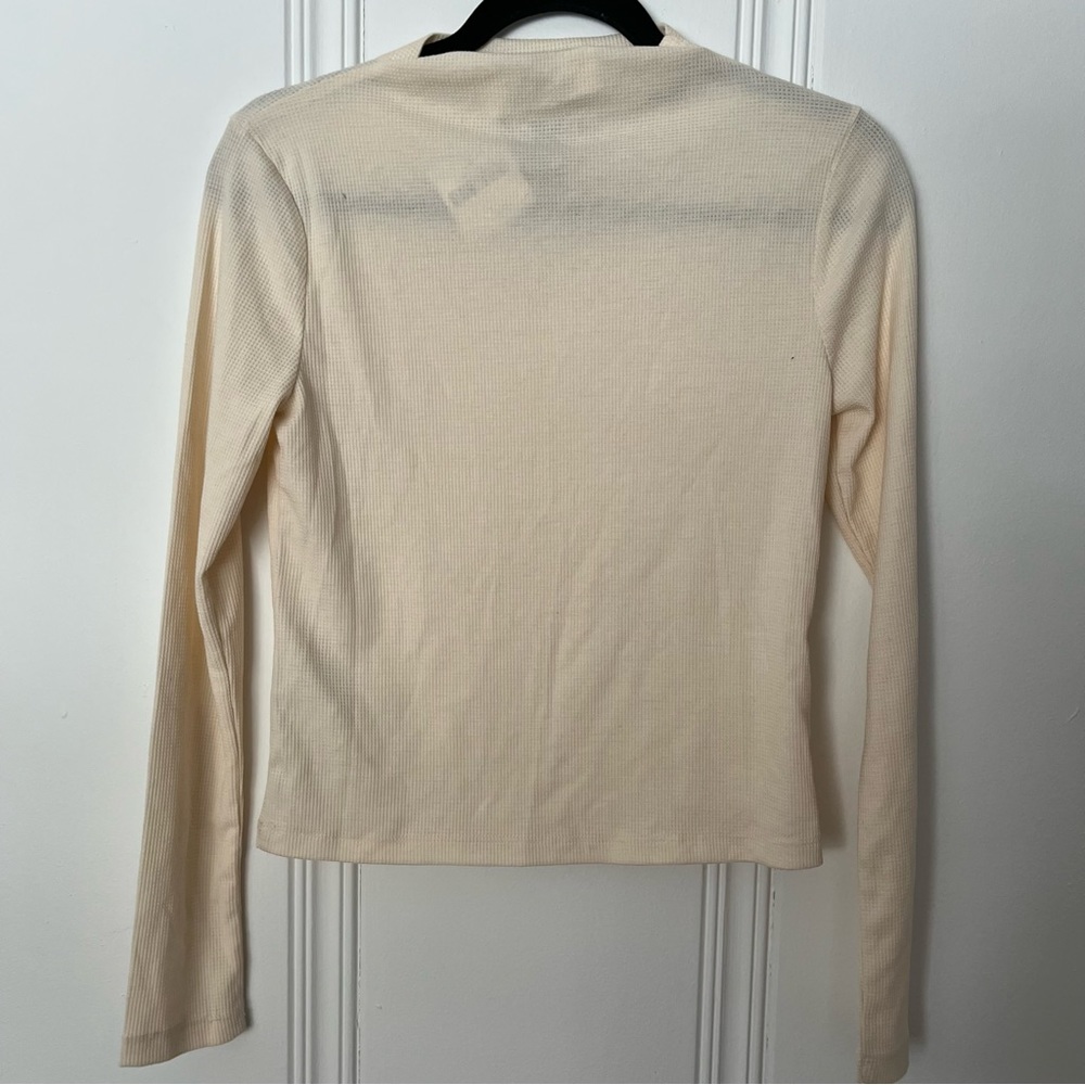 Forever 21 New Off White Long Sleeves Top - M